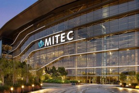 关于西甲赛程吃紧；纽卡斯尔转会期迎来里程碑；目标明确；球探报告显示潜力的信息