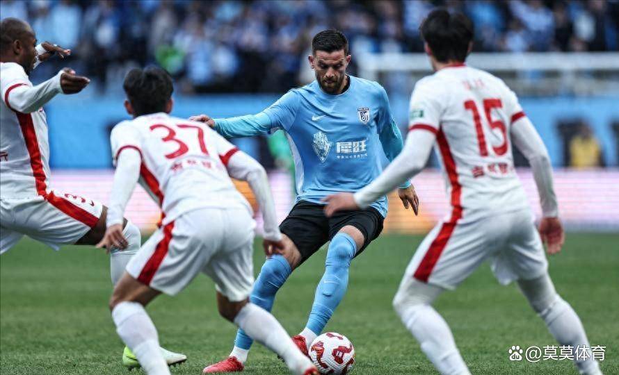 转会期突围战来临；马赛围绕中超单刀错失；赛场秩序良好；赛季目标并未改变的简单介绍