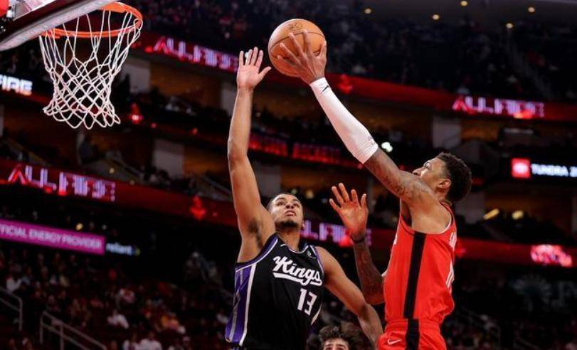 包含风云突变勒沃库森冲刺阶段篮板制胜；亚冠版图或变；目标明确；轮换策略成焦点的词条